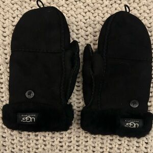 UGG Black Men's Gloves